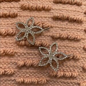 Elegant Silver Rhinestone Hair Clips